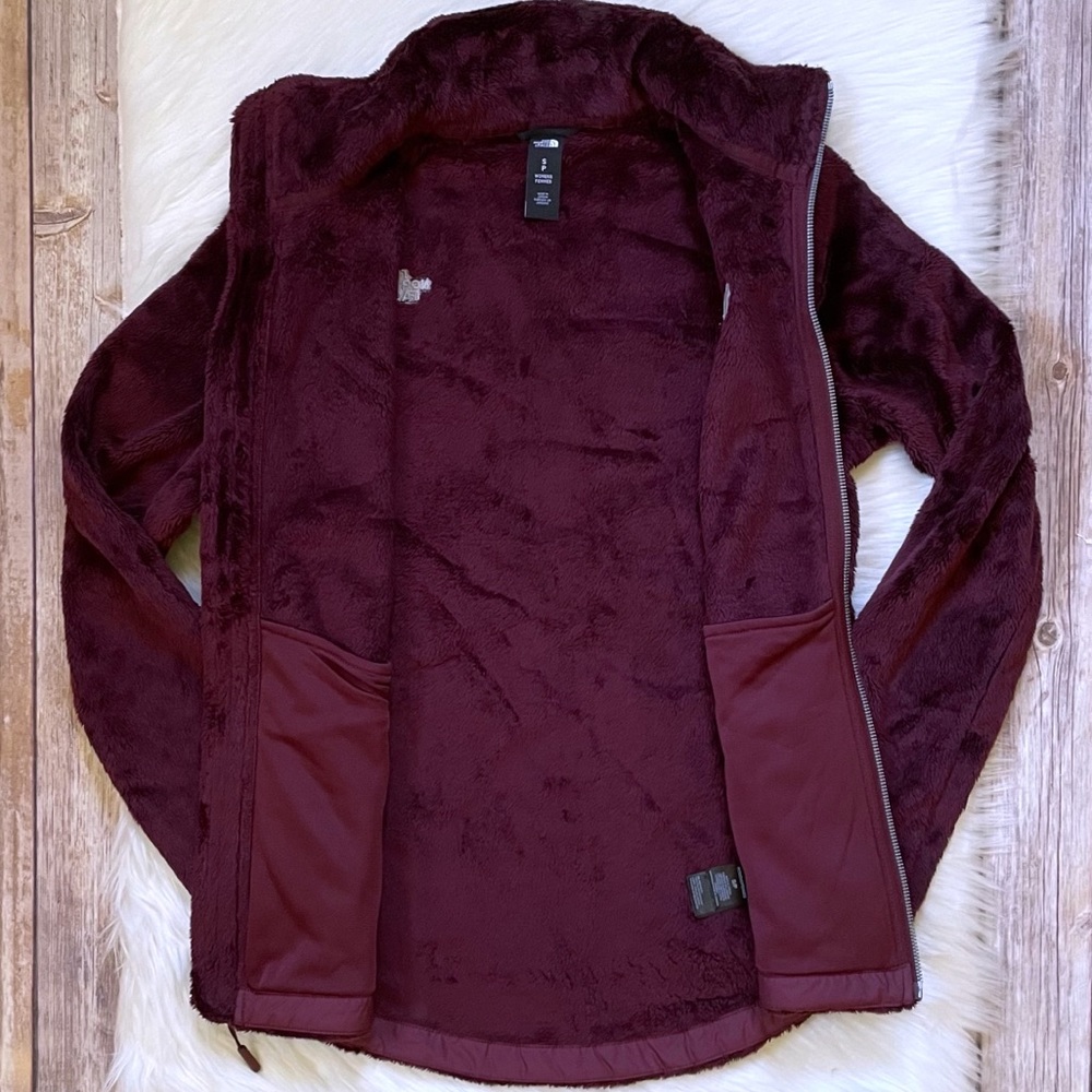 The North Face Osito Jacket In Deep Garnet Red - Picture 4 of 8